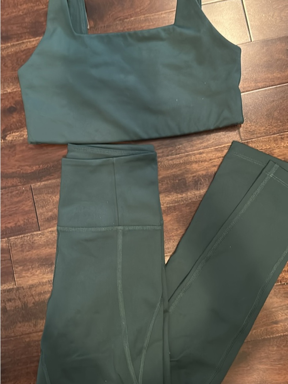 Girlfriend collective set